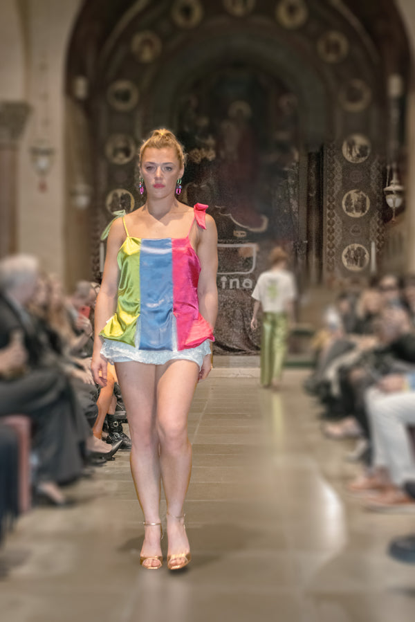 Ribbons: Look4 Top